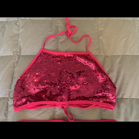 🌟Host Pick 🌟 Juicy Couture Girl’s Sequin Bikini - Picture 3 of 6